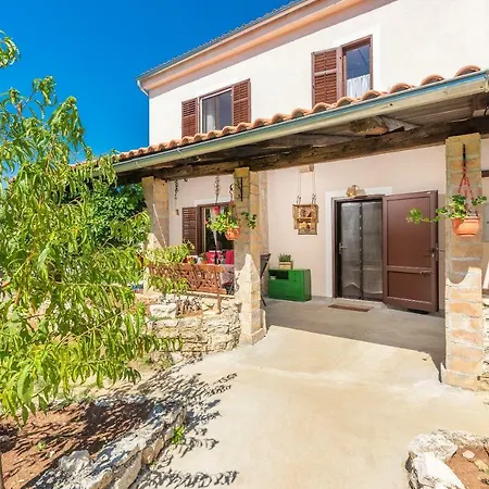 Stancija Roza Holiday home